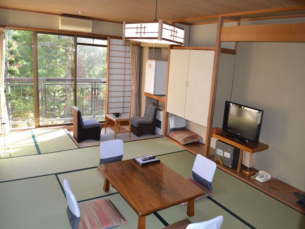 Hishino Onsen Tokiwakan Komoro ภายนอก รูปภาพ