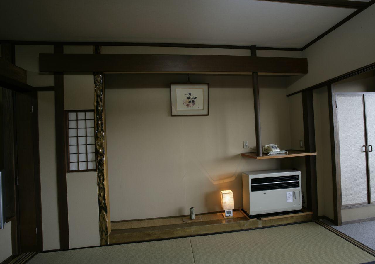 Hishino Onsen Tokiwakan Komoro ภายนอก รูปภาพ
