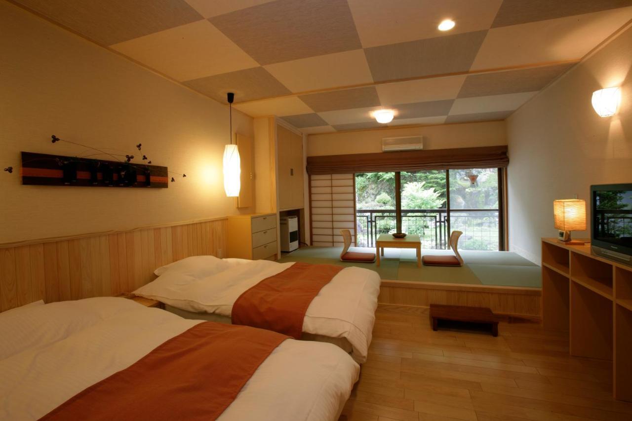 Hishino Onsen Tokiwakan Komoro ภายนอก รูปภาพ